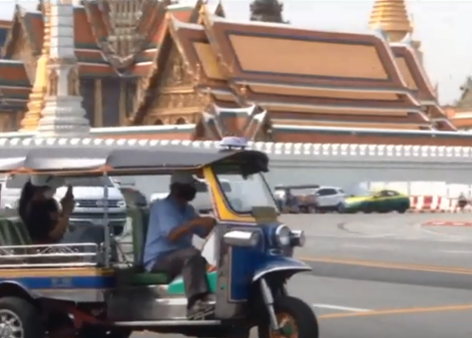 Few tourists seen at Wat Phra Kaew and Wat Pho