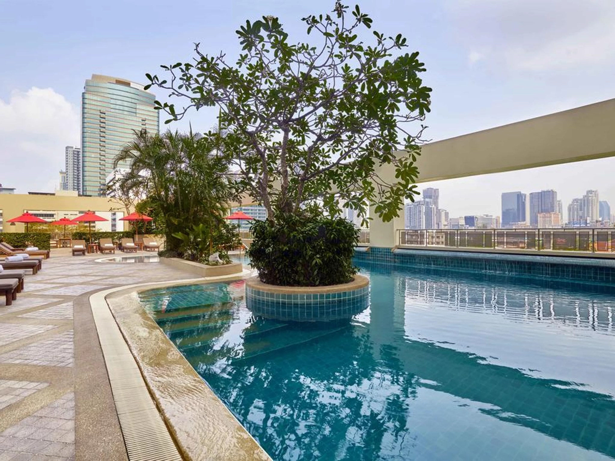 Discover Luxury at Grand Mercure Bangkok Atrium – Formerly AVANI Atrium Bangkok