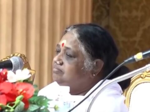 World Hindu Congress 2023 Concludes in Bangkok with Blessings from Mata Amritanandmayi Devi